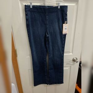 NYDJ Women's Size Petite Large Pull-On Slim Bootcut Jeans 12P 14P 16P